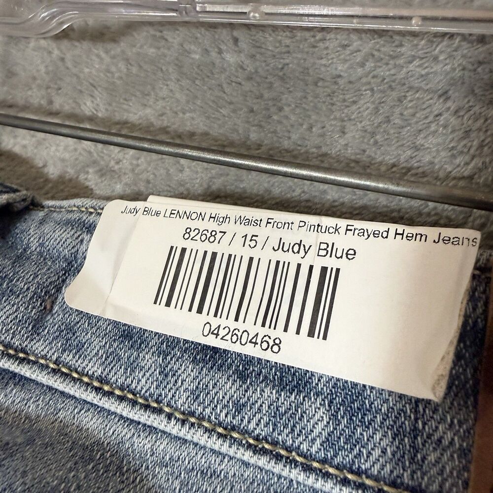 NWT Judy Blue Jeans 15/32 Stretch Blue Denim Front Seam Flare Raw Hem JB82687 - Picture 8 of 11